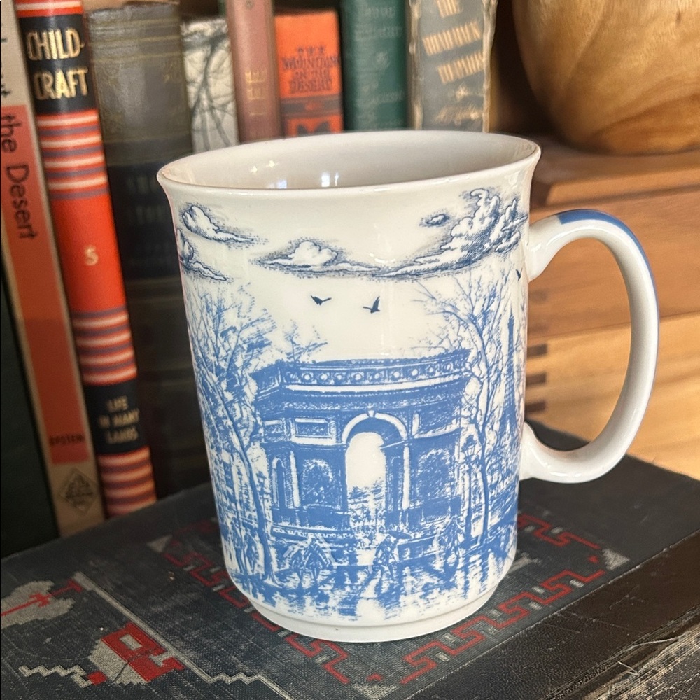 Petite Isabell Paris Arc de Triomphe Blue and White Ceramic Mug